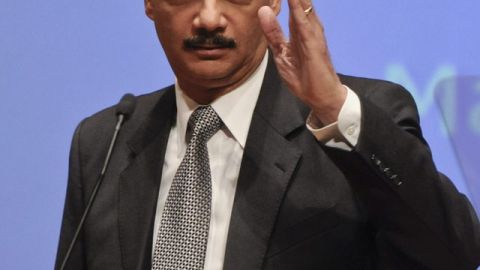 Eric Holder es el primer Procurador General en funciones, que es acusado de desacato en la historia de Estados Unidos.