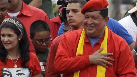 Chávez inicia campaña.