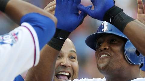 El dominicano Adrián Beltré, de los Rangers de Texas, fue escogido como titular de la esquina caliente en la Liga Americana, entre otros hispanos.