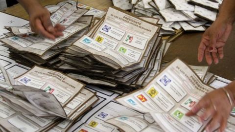 El conteo de votos continúa con mayor lentitud que en elecciones anteriores.