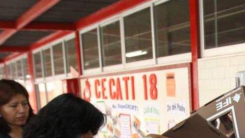 Inicio del conteo de votos al cierre de las urnas en Puebla.
