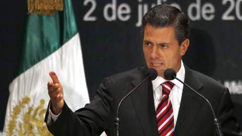 Enrique Peña Nieto se enfrenta a un Senado y Congreso dividido.