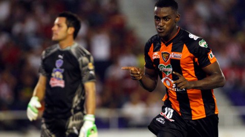 Jackson Martínez.