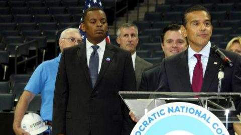 En conferencia de prensa en el Time Warner Cable Arena, el alcalde de Los Ángeles y presidente de la convención, Antonio Villaraigosa, dijo hoy que están “trabajando duro” para transformar la manera que se ha venido realizando la convención demócrata.