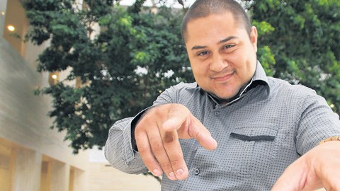 Jorge Santacruz dio a conocer la canción una poderosa narco.