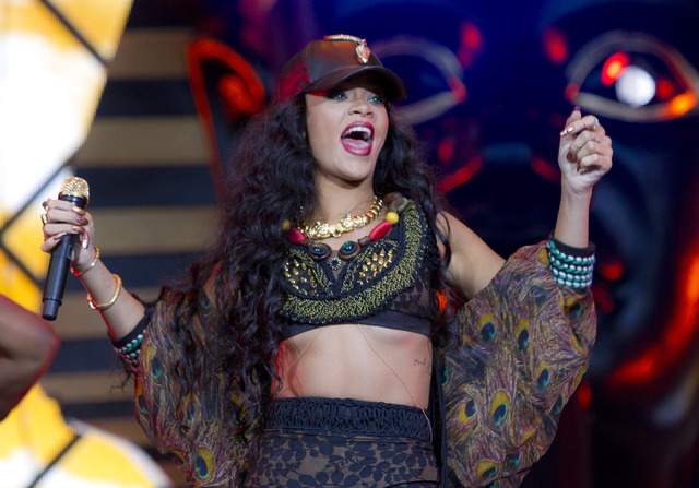 Rihanna se estrena como dise adora El Diario NY