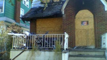 Así quedó la casa de la avenida Trenton de Paterson tras el incendio.