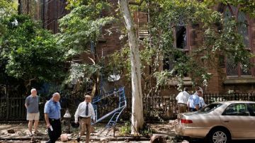 El rayo cayó sobre el tejado de una iglesia de Brooklyn, informaron las autoridades.