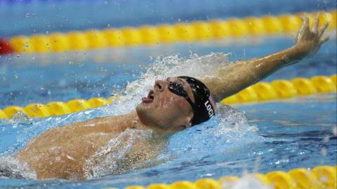 Ryan Lochte en una competencia en Londres.