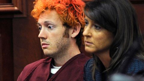 James Holmes, de 24 años, comparece en corte.