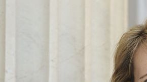 Gabrielle Gibson y su esposo van a vivir de nuevo en Tucson, donde la excongresista continuará con su rehabilitación.