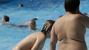 El estudio no es una prueba de que las leyes influyan en el peso de los niños, aunque los resultados llenaron de optimismo a los investigadores de la obesidad.
