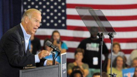 Biden arremetió contra las políticas económicas previstas por el virtual candidato republicano en caso de llegar a la Casa Blanca.