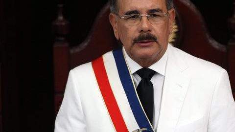 Danilo Medina aceptó  el cargo ayer en Santo Domingo.