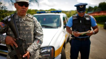 Para combatir el crimen en Puerto Rico las autoridades llamaron a la guardia civil a patrullar los vencindarios
