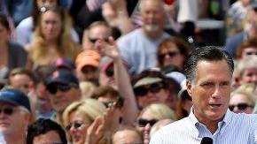 Romney y Paul Ryan también criticaron el plan de Obama para Medicare, el programa gubernamental de asistencia médica para los ancianos, a pesar de que Ryan apoyó anteriormente un elemento central de ese plan.