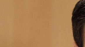 El republicano Kevin Yoder, de 36 años, no ha sido acusado por el incidente del 18 de agosto de 2011, cuando él y otros 20 legisladores y miembros de su equipo saltaron al agua.