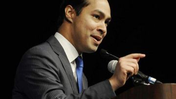 El alcalde de San Antonio, Julián Castro, será el orador principal de la convención demócrata en septiembre.