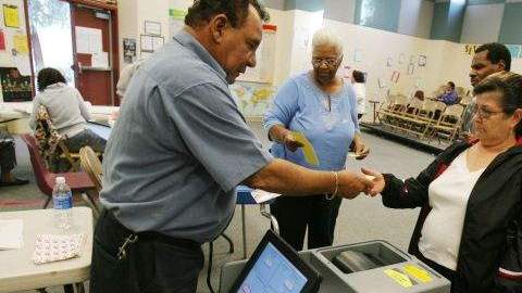 El elector hispano no tiene mucha empatía con el Partido Republicano.