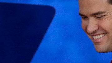 Marco Rubio, quien presentará hoy a Mitt Romney.