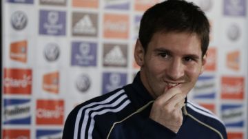 “Lo importante es ganar. Como locales no podemos dejar escapar puntos, y vamos a jugar bien y sumar”, manifestó el capitán argentino.