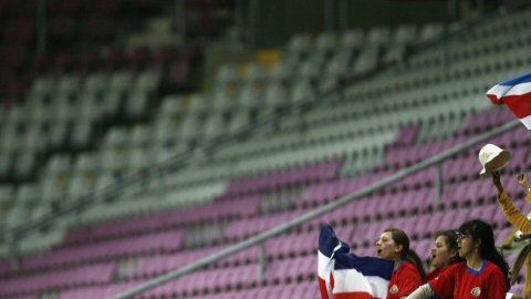 El Estadio Nacional de Costa Rica aguantó el sismo pese al escepticismo del entrenador Pinto.