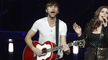 Hillary Scott, Dave Haywood y Charles Kelley de  Lady Antebellum.