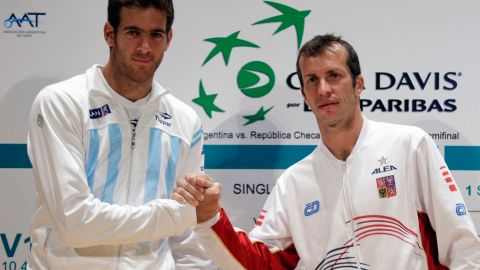 Del Potro va por la revancha frente a Stepanek en la Copa Davis.