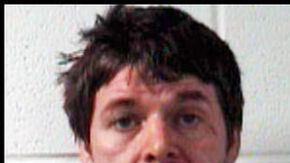 David Albert Mitchell tiene en su expediente criminal varios abusos contra mujeres.