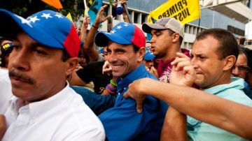 Henrique Capriles, pidió  no perder tiempo en "lo negativo" y las "peleas".