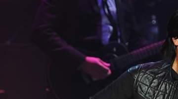 Chayanne (izq.) y Marc Anthony (centro) se unieron a Marco Antonio Solís el viernes en la celebración de la independencia mexicana en Las Vegas que inició Luis Miguel (der.) el jueves por la noche.