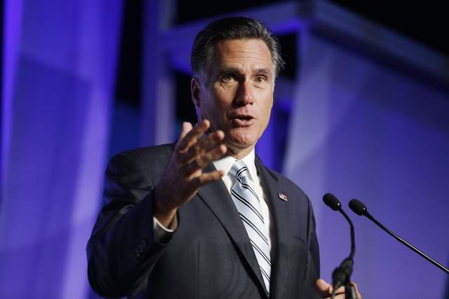 Mitt Romney ofreció ayer un discurso en la Cámara de Comercio Hispana.