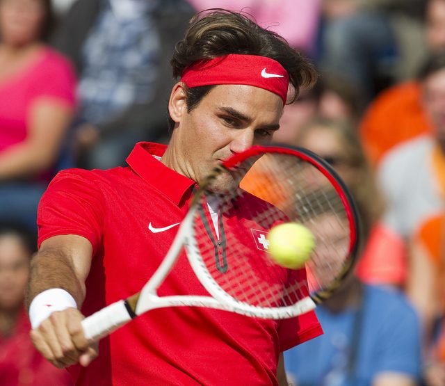 La intensa campaña del suizo Roger Federer en lo que va del año lo ha obligado a colgar por un tiempo la raqueta para retornar con más energías.