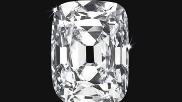 El diamante de 76 quilates, valorado en $15 millones, perteneció a los Habsburgo.