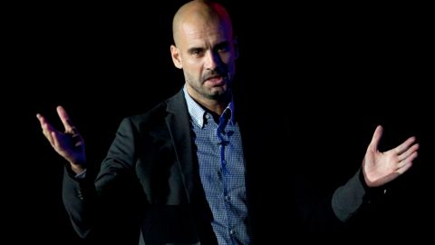 Guardiola dio una charla motivacional en México para la Fundación Telmex de Carlos Slim.