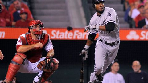 El jonrón de Alejandro De Aza de los Medias Blancas de poco sirvió para evitar la derrota ante los Angelinos.
