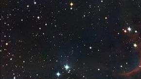 Fotografía facilitada por el Observatorio Austral Europeo de una nueva imagen de la cabeza de una "gaviota cósmica".