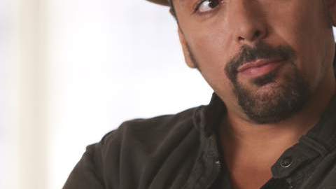 Félix Solís forma parte del elenco de 'Made in Jersey', que se estrena hoy y protagoniza Janet Montgomery.