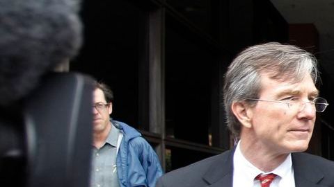 Floy Landis, a su salida de un tribunal en San Diego. Un tribunal suizo lo ha condenado por difamación en caso Armstrong.