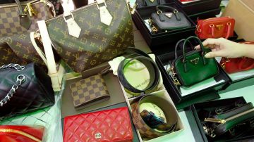 Bolsas y carteras Louis Vuitton, uno de los grandes de la moda que ha dejado Argentina.