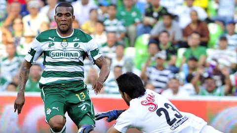 Christian Suárez regresa tras una lesión para intentar ayudar a Santos en el Apertura 2012.