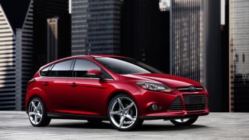 La tercera generación del Ford Focus atrae a los primeros compradores y a los de mayor experiencia detrás del volante.