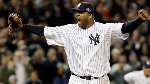 Los Yankees de Nueva York baten a los Orioles de Baltimore en el quinto juego de la serie divisional y avanzan al de campeonato.