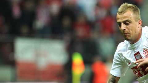 Apática Inglaterra se enfrenta a Polonia y apenas saca el empate en Varsovia.