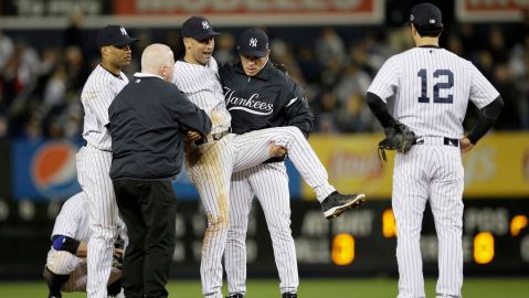 El gran Derek Jeter fue operado de su fractura de tobillo, el día de hoy.