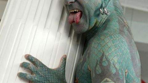Erik Sprague, conocido como "The Lizardman".