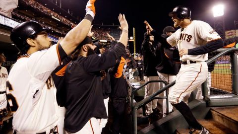 Los Gigantes ponen a Tigres de Detroit contra la pared en la Serie Mundial: