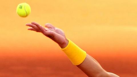 Rafael Nadal pierde el resto de la temporada 2012 por lesión en la rodilla.