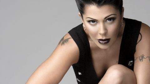 La fuerza de sus palabras desnuda a esta nueva Alejandra Guzmán que dice ser ahora.