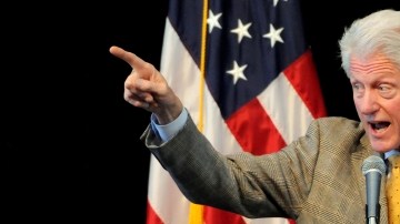 El Ex Presidente  Bill Clinton participó  ayer en un evento a favor de Obama organizado por alumnos de  la Universidad de Minessota.